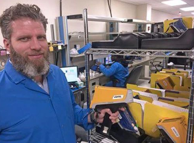 易諾科技丨做一名響應迅速的設備維修人